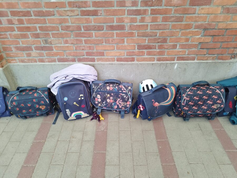 Op de speelplaats